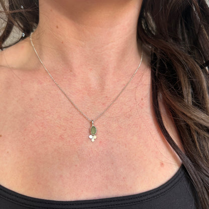 bloom seaglass pendant no.1