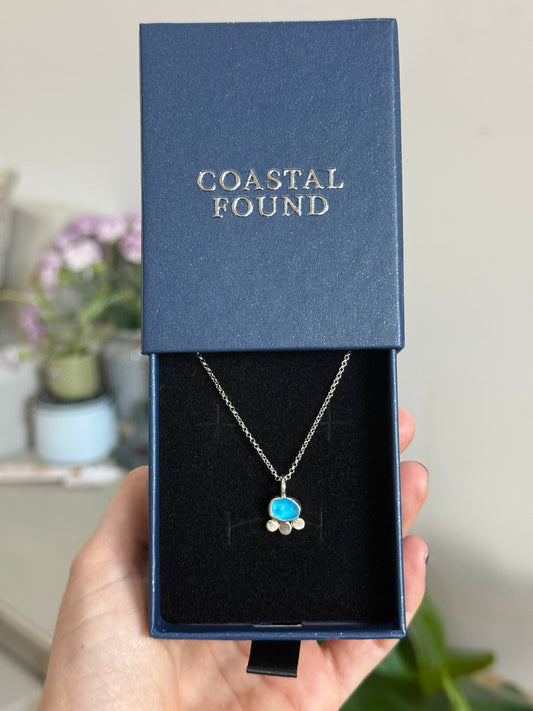 bloom seaglass pendant no.3