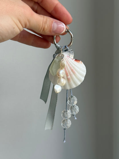 Tide Charm No.30