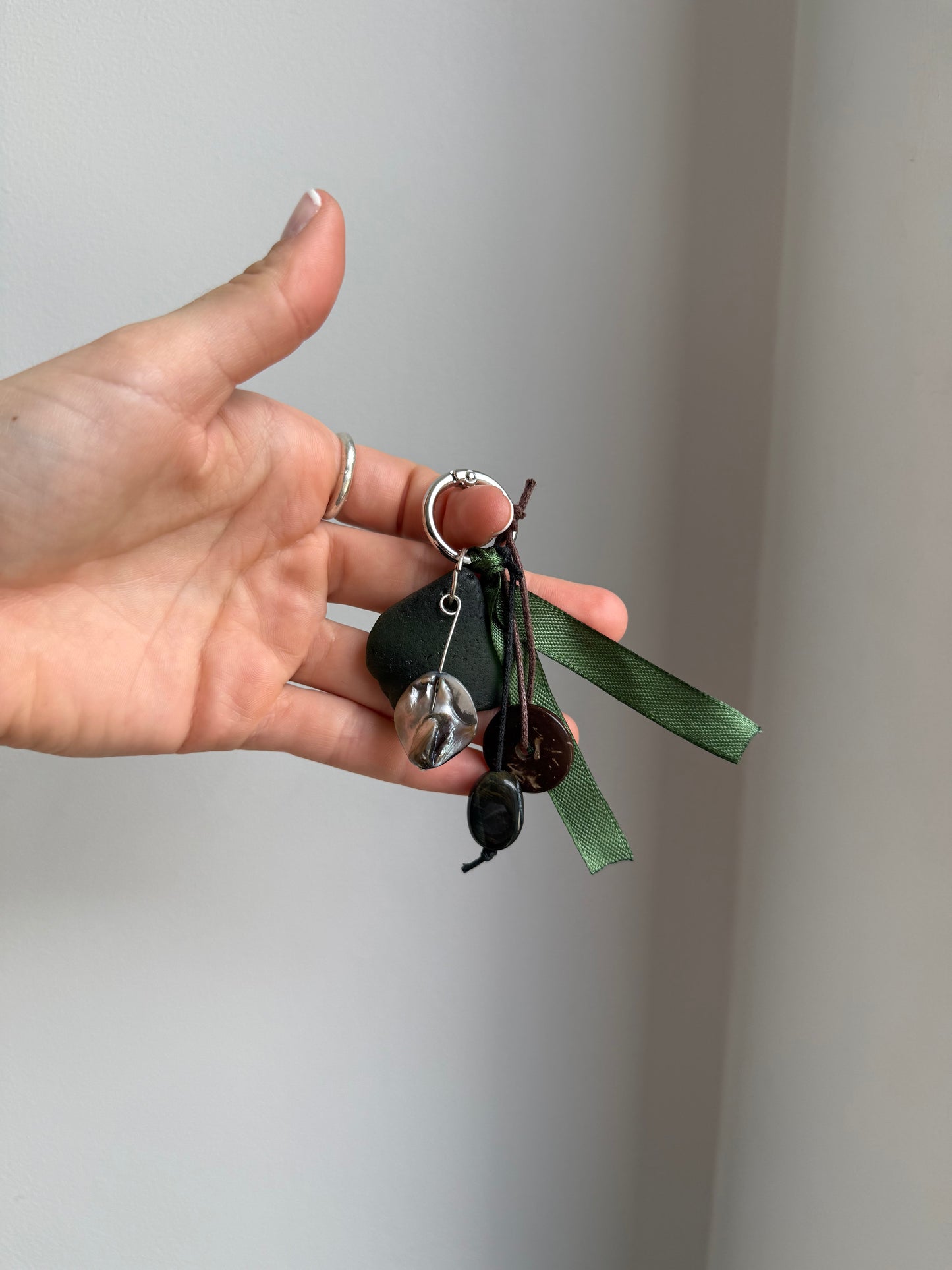 Tide Charm No.26