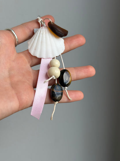Tide Charm No.21