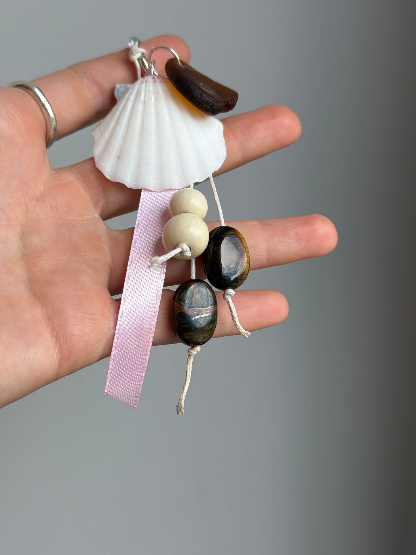Tide Charm No.21