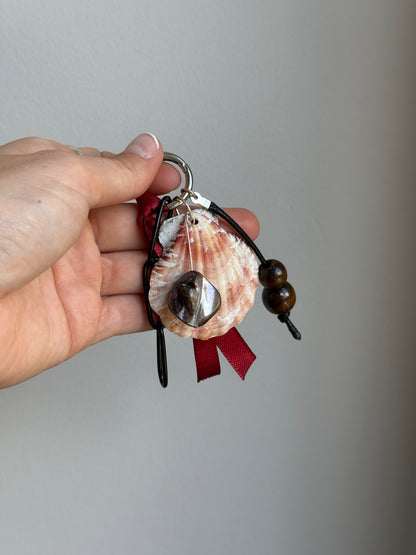 Tide Charm No.19