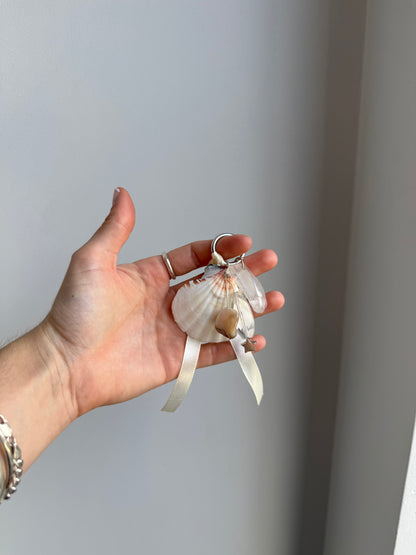 Tide Charm No.17