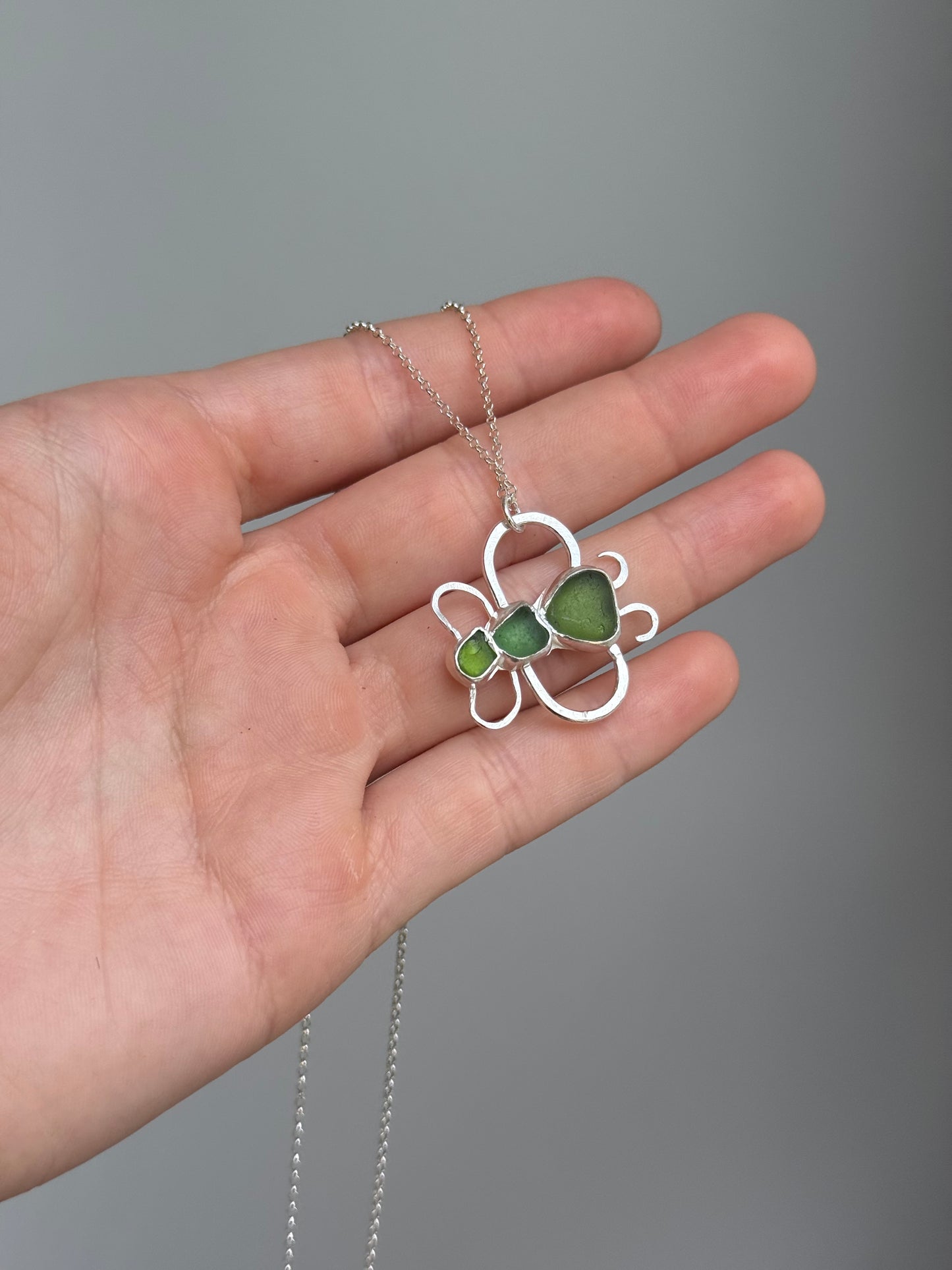 bloom necklace