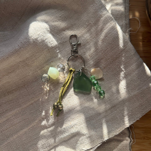 Tide Charm No.1