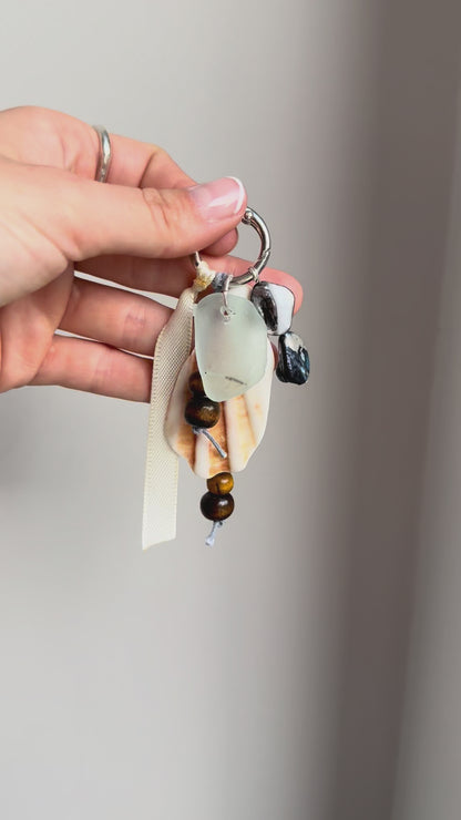 Tide Charm No.29